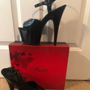 Pleaser shoes